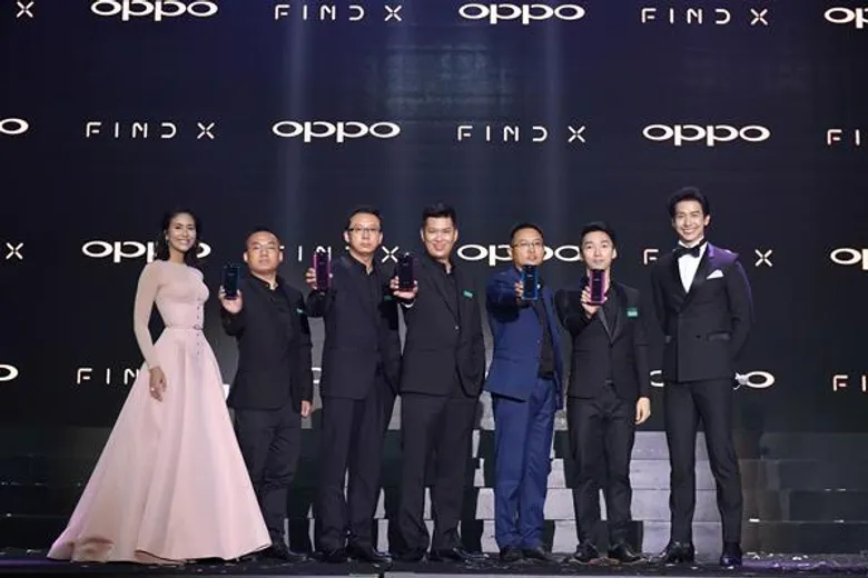 3 ซุปตาร์ ณเดชน์-ญาญ่า และ เจมส์จิ นำทีมเหล่าดาราและเซเลบริตี้ ร่วมฉลองงาน “OPPO 10th Year Anniversary” อย่างยิ่งใหญ่