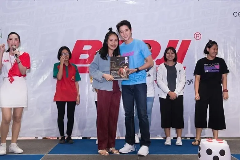 แฟนคลับชาวอีสานยังคงได้ฟินกันอย่างต่อเนื่...