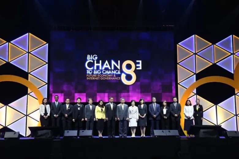 ดร.พิเชฐ ดุรงคเวโรจน์ รัฐมนตรีว่าการกระทร...