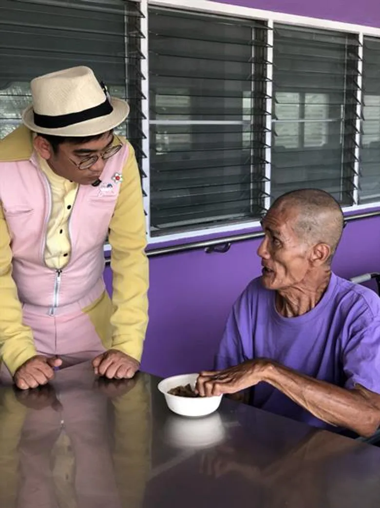 มูลนิธิเวิร์คพอยท์ ร่วมกับ น้องฟ้าใส ไมค์ทองคำเด็ก เลี้ยงอาหารกลางวันคนพิการพร้อมกิจกรรมมอบความสุข สถานสงเคราะห์คนพิการ พระประแดง