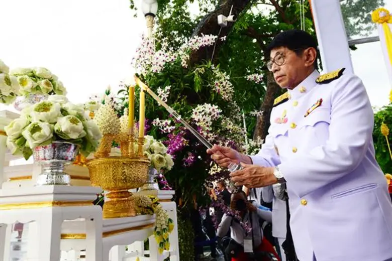 รัฐบาลจัดงานเฉลิมพระเกียรติในหลวง รัชกาลที่ 10 - วันอาสาฬหบูชาและเข้าพรรษา 11 ริ้วขบวน “พระบรมธาตุ พุทธศิลป์ แผ่นดินพระทรงธรรม” อัญเชิญพระบรมสารีริกธาตุ 5 ยุคให้พุทธศาสนิกชนกราบสักการะ 23 - 28 ก.ค. นี้ ณ สนามหลวง