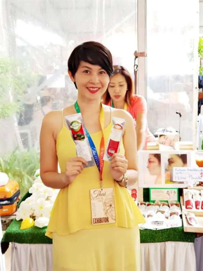 ครีม ธิชาชา ลุยธุรกิจเต็มสูบ!!! แต่ไม่ทิ้งวงการ ดีใจจบ ดร. เป็นของขวัญให้แม่