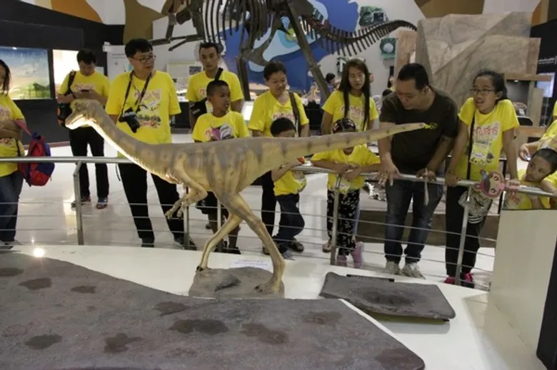 เมเจอร์ ร่วมกับ การท่องเที่ยวแห่งประเทศไทย พาผู้โชคดีจากงาน Major-Mama present Jurassic Expo 2018: SAVE DINOSAURS ร่วมทริป Jurassic ถิ่นดีโน่ ไดโนเสาร์สะออน ขอนแก่น-กาฬสินธุ์