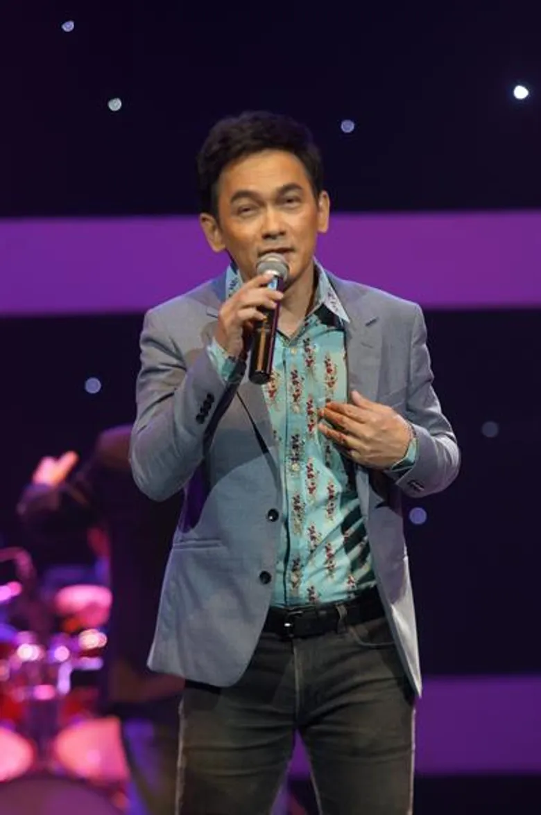 คอนเสิร์ต “โก๋หลังวัง”