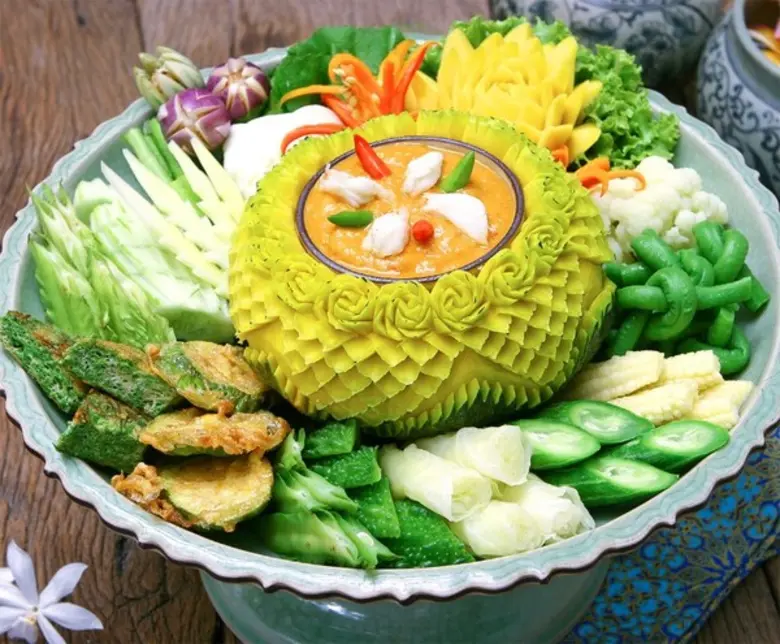 อ.มัลลิการ์ ร่วมรำลึกพระคุณแม่ มอบต้นมะลิ พร้อมสารพันจานนี้ที่แม่ชอบ