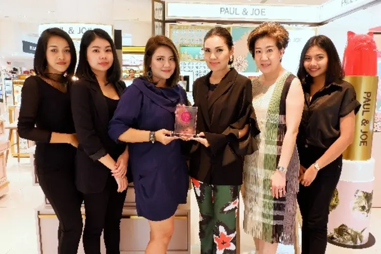 วิชุดา แสงวิเชียร ผู้จัดการฝ่ายขายโฆษณา บ...