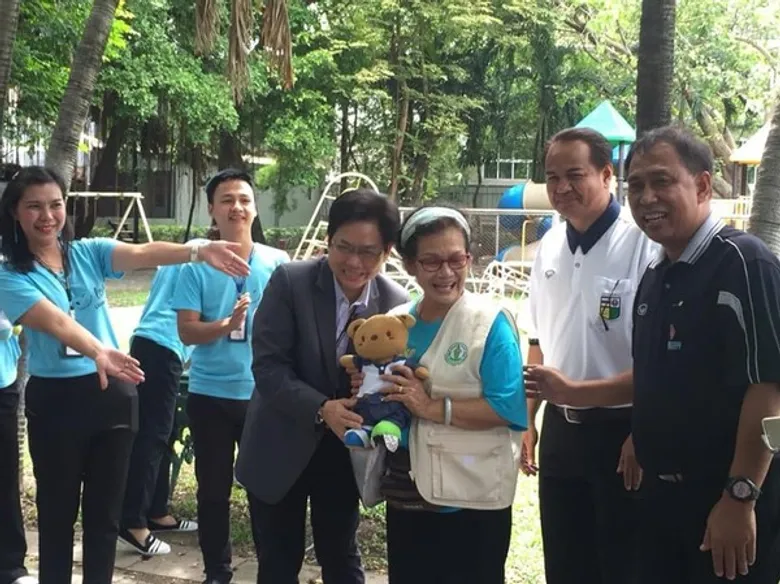 กิจกรรมเพื่อสังคม! สำนักหอสมุด ม.ศรีปทุม ส่งมอบความรู้แบ่งปันรอยยิ้มสู่ชุมชนบางบัว