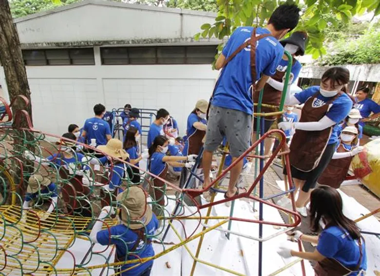 ไทยซัมซุงประกันชีวิตและซัมซุงประกันชีวิต เดินหน้าปลูกป่าชายเลนถาวร กับโครงการ Green Global Project...We love Thailand ครั้งที่ 11