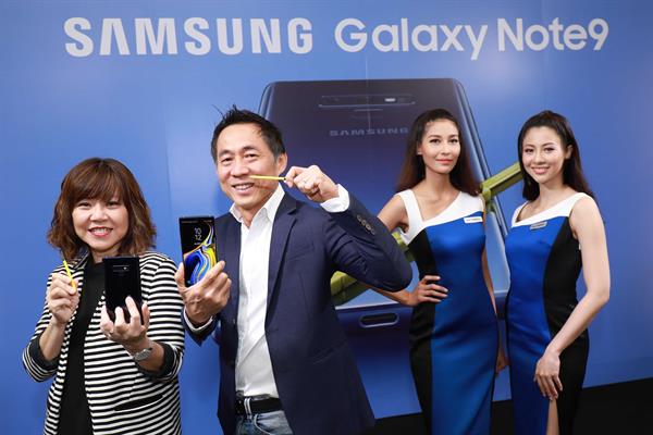 ซัมซุงตอกย้ำความเป็นผู้นำตลาดสมาร์ทโฟน เปิดตัว “กาแลคซี่ โน้ต 9” ชูจุดเด่น S Pen ฉลาดล้ำ เจาะกลุ่มคนรุ่นใหม่ พร้อมให้เป็นเจ้าของได้ 24 สิงหานี้