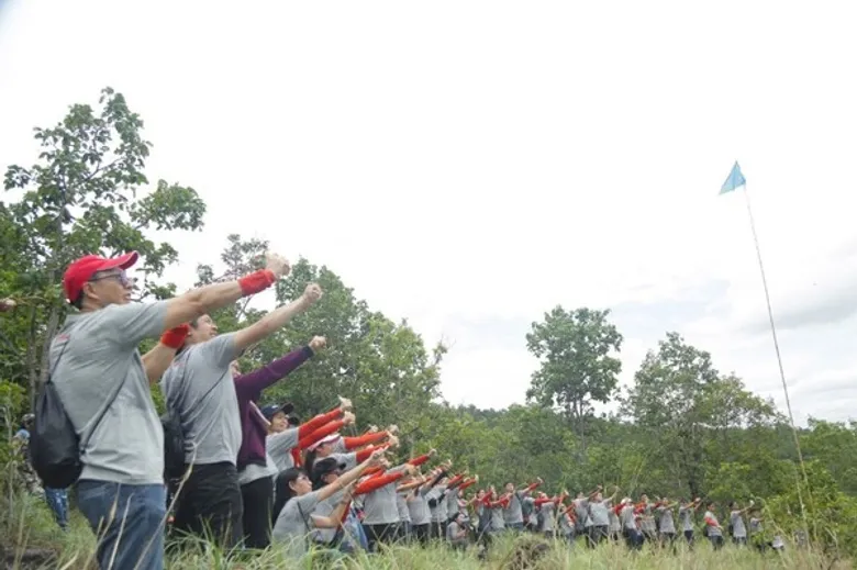 กลุ่มบริษัทแคนนอน ประเทศไทย ร่วมทำกิจกรรม “แคนนอนอาสาครั้งที่ 21: Forest for Life 2” เพื่ออนุรักษ์ทรัพยากรธรรมชาติ ด้วยการทำโป่งเทียม ฝายชะลอน้ำ และปลูกป่าบนภูเขา