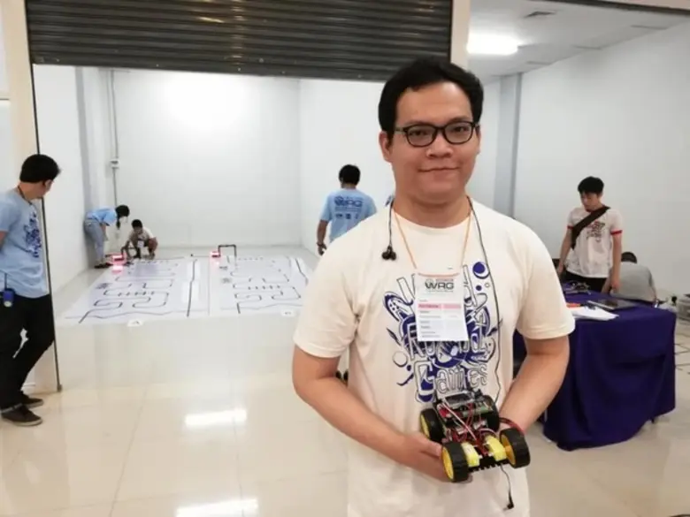 นายศุภกร คมพิทักษ์ นักศึกษาสาขาเทคโนโลยีคอมพิวเตอร์...