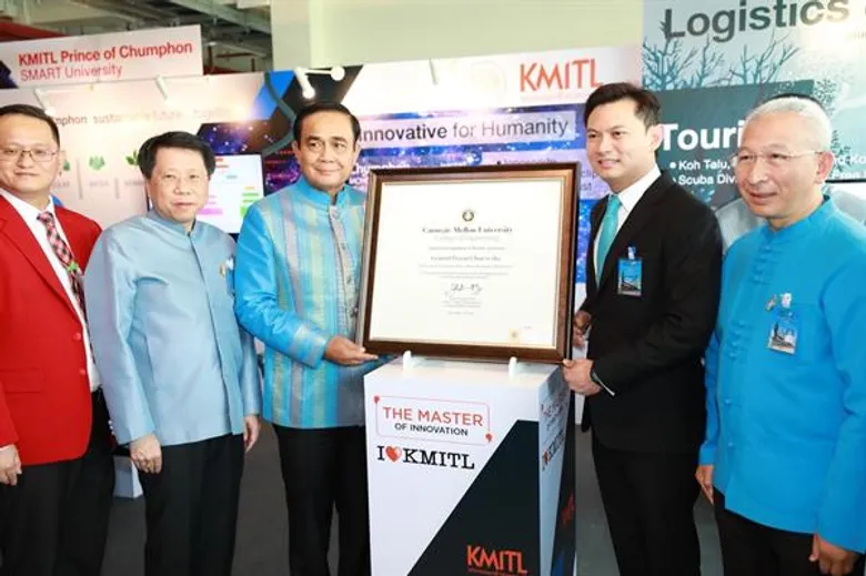 สจล. เปิดทัพนวัตกรรมงานวิจัยเพื่อสังคม รับ ครม.สัญจร ภาคใต้ ตอกย้ำความสำเร็จ ผลผลิตภาคการศึกษาพัฒนาภาคชุมชน พร้อมตั้งเป้า 2564 วิทยาเขตชุมพรฯ เป็นสถาบันด้านการเกษตร เทคโนโลยี อาหารและพลังงาน อันดับ 1 ของภาคใต้