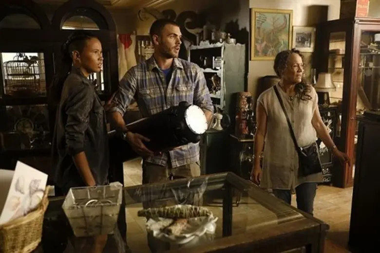 SEASON 1 คุณพลาดชมตอนใดตอนหนึ่งของซีรีส์ช...