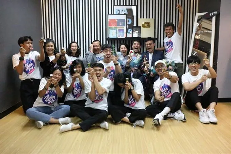 “เผือก - ต้นหอม - ลูกกอล์ฟ” เป็นปลื้ม!! “พุธทอล์ค พุธโทร” คว้า 2 รางวัลนาฏราช