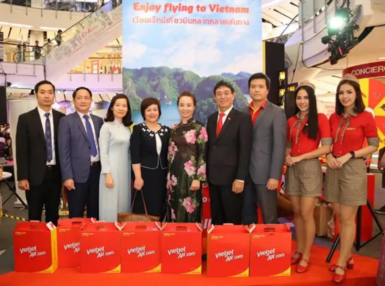 เวียตเจ็ท ร่วมงาน “Vietnamese Goods & Tourism Week 2018” จัดกิจกรรมมากมายและร่วมลุ้นรับบัตรโดยสารบินฟรีทั่วเอเชีย! พบกัน 22-26 สิงหาคม 2561 ณ ศูนย์การค้าเซ็นทรัลเวิลด์