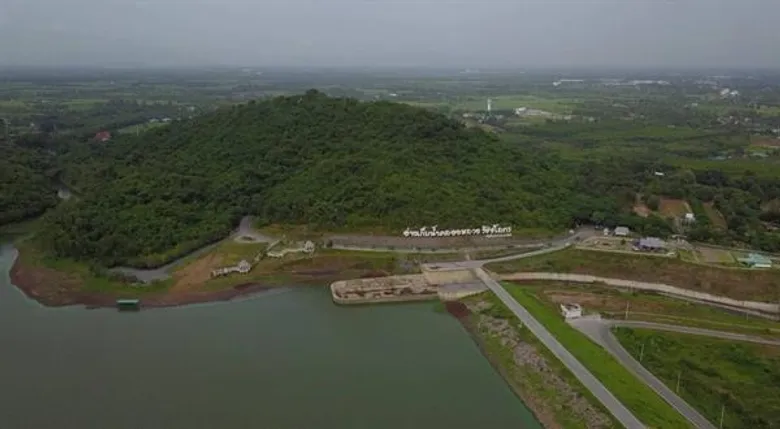 กรมชลประทาน หน่วยงานราชการแห่งเดียว...ที่ได้รับรางวัลสถานประกอบการที่ปฏิบัติตามมาตรการในรายงานการวิเคราะห์ผลกระทบสิ่งแวดล้อม และมีการจัดการสภาพแวดล้อมดีเด่น