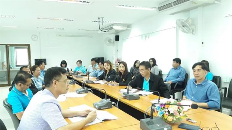 หัวหน้าผู้ตรวจราชการ ส.ป.ก. ตรวจติดตามความก้าวหน้าภารกิจ ส.ป.ก.และโครงการไทยนิยมยั่งยืนจังหวัดชุมพร และจังหวัดระนอง และขอให้ข้าราชการและเจ้าหน้าที่ ส.ป.ก. ทำงานด้วยความซื่อสัตย์ สุจริต