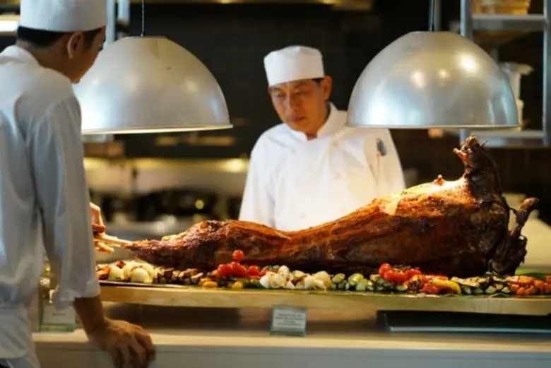 We are Roasting! It's Carvery Night this ...