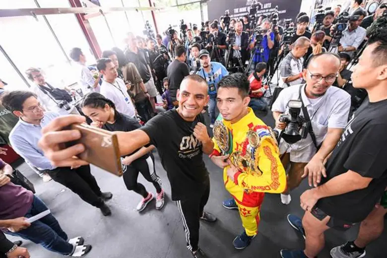 "ดิอาซ" เผชิญหน้า" ศรีสะเกษ" เปิดตัวคู่เอกมวย'วันแชมเปี้ยนชิพ’