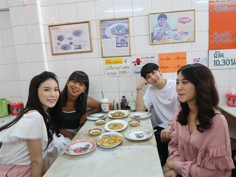 ทีวีไกด์: รายการ “#TEAMGIRL” “เจนนี่-มุก” ชวนคู่จิ้น “ไวท์-นารา” ตะลุยย่านเจริญกรุง จัด “5 ร้านชวนมาชิม”