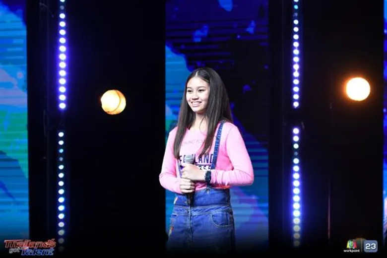 “น้องแจน สาธิตา” สาวน้อยอายุ 14 เสียงร้องทรงพลัง สะกดกรรมการ Thailand’s Got Talent