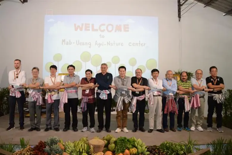 รมช.วิวัฒน์ นำคณะเจ้าหน้าที่อาวุโสของการป...