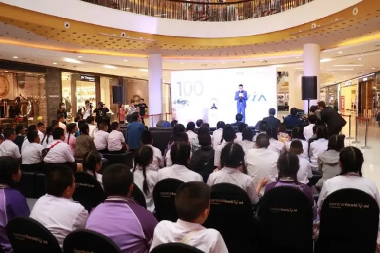 สนช. โรดโชว์นิทรรศการ “ร้อยคนไทยหัวใจนวัตกรรม” เปิดคมความคิด “คนต้นแบบ” ปลุก “แรงบันดาลใจ” ในตัวคุณ วันนี้ ถึง 2 กันยายน ศกนี้ ณ เซ็นทรัลเฟสติวัล เชียงใหม่