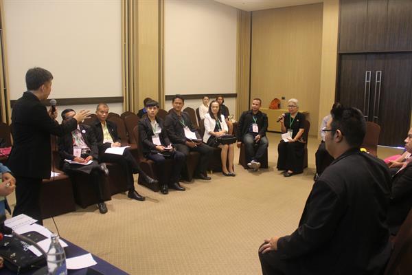 “หมอประเวศ” ร่วมปาฐกถาในเวทีประชุมวิชาการภาคประชาชนครั้งที่ 2 ภายใต้หัวข้อ “ยุทธศาสตร์ตำบลปลอดภัย หัวใจการแพทย์ฉุกเฉิน”
