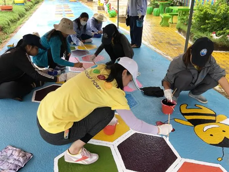 “ท่าเรือประจวบ” จัดกิจกรรม CSR - เปิดโลกเรียนรู้ “ร่วมแรงแปรงสี ปี 5”