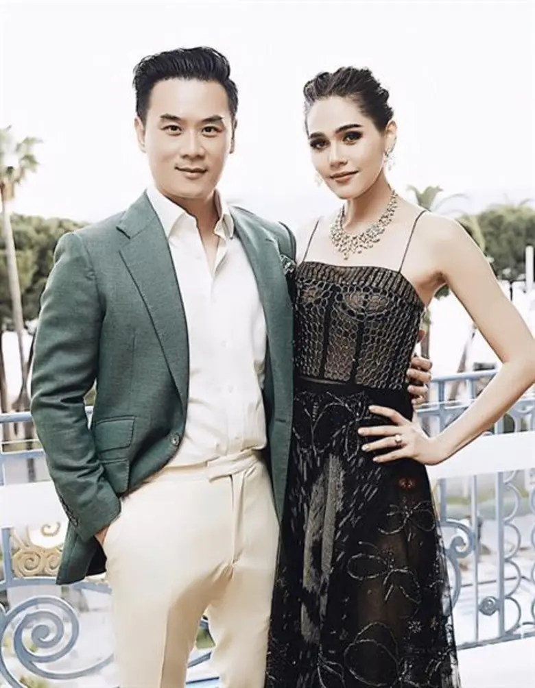 เดินทางอีกแล้วสำหรับคู่สามีภรรยา ชมพู่-อารยา กับน็อ...