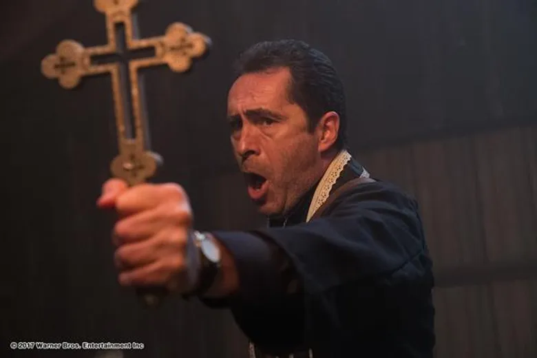 Movie Guide: 3 คลิปหลอนถึงขีดสุดจาก The Nun ที่ "คุณจะไม่มีวันลืมเธอ"