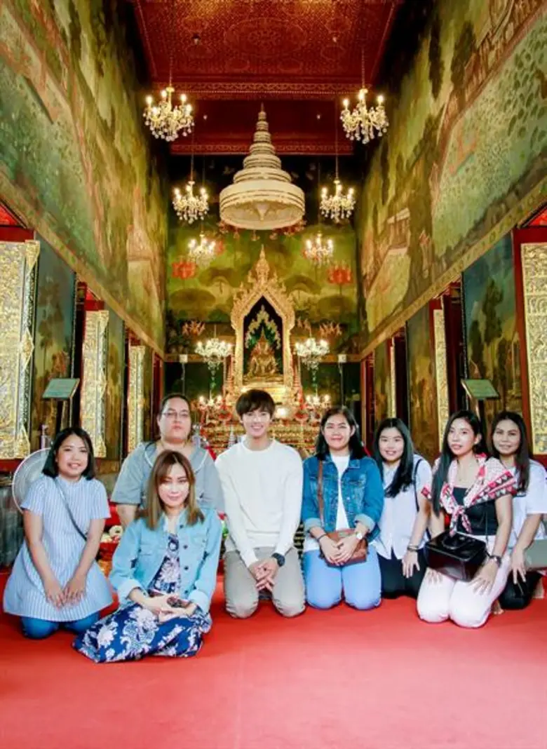 “ฟลุ๊คจ์” ฉลองอายุ 22 ปี เพื่อน & FC ร่วมเบิร์ดเดย์อบอุ่น