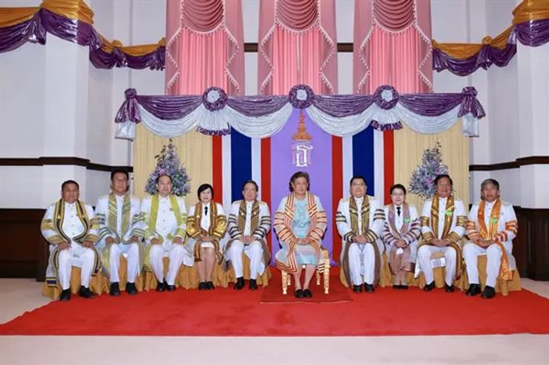 มทร.อีสาน ทูลเกล้าถวายปริญญาบริหารธุรกิจดุษฎีบัณฑิตกิตติมศักดิ์ แด่พระเจ้าหลานเธอ พระองค์เจ้าพัชรกิติยาภา