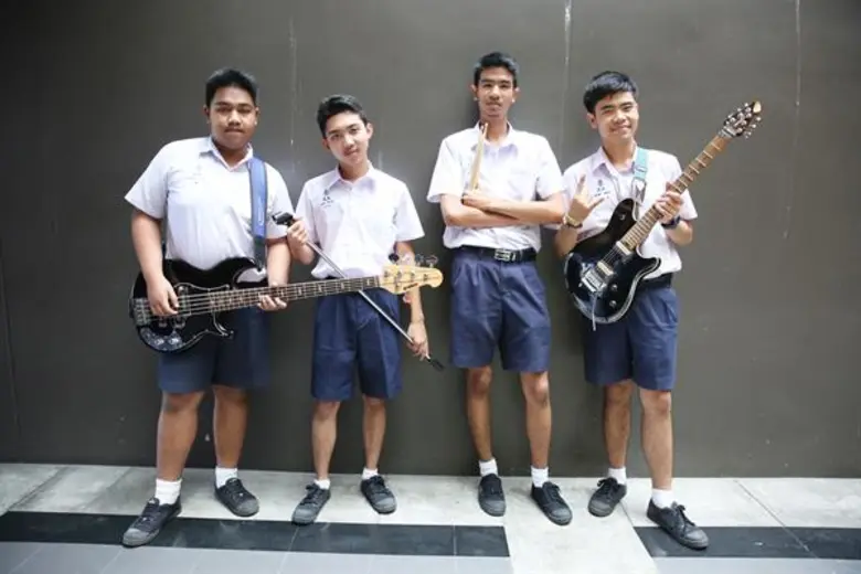เผยโฉม 9 วงสุดท้าย เข้าชิงชนะเลิศ “Hotwave Music Awards 2018” ลุ้นผลพร้อมกันวันอาทิตย์นี้ ถ่ายทอดสดช่อง GMM25