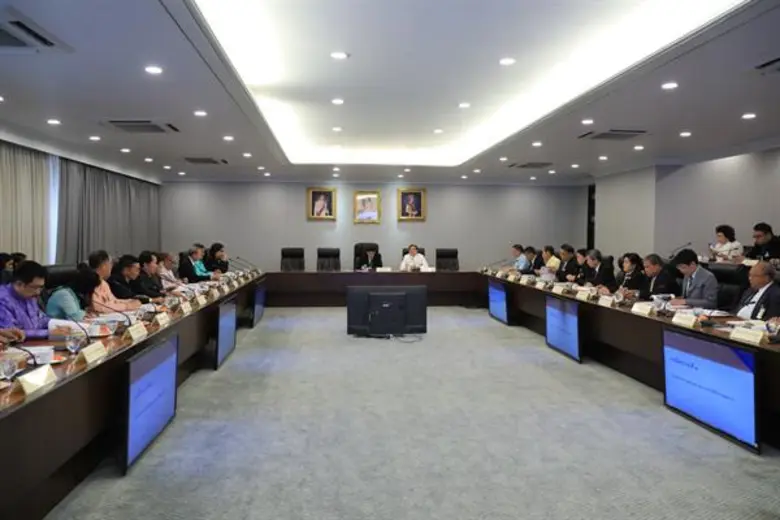 นายวิษณุ เครืองาม รองนายกรัฐมนตรี ในฐานะป...