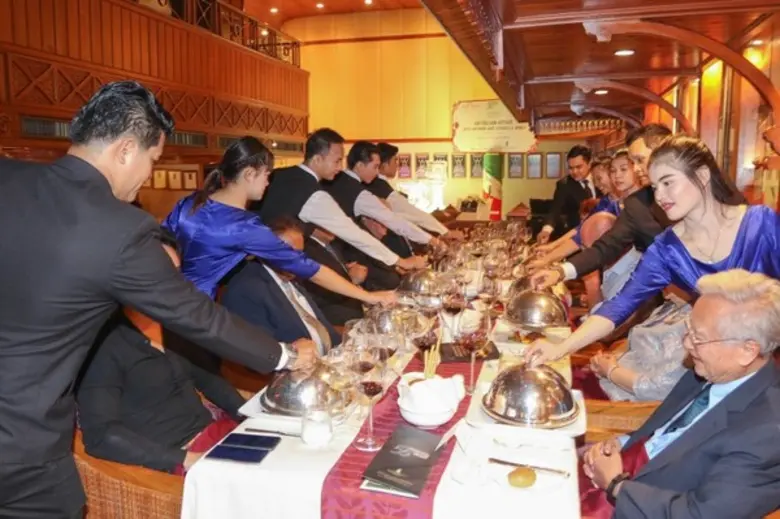 เอ็กซ์คลูซีฟไวน์ดินเนอร์จัดโดย “Royal Cliff’s DeVine Wine Club” นำเสนอ Antinori and Cotarella Wines