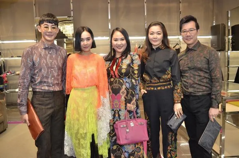 50 ปี “ETRO” คอลเลกชั่น “ออทั่ม-วินเทอร์ 2018/19” เอาใจแฟชั่นนิสต้าสายอาร์ต