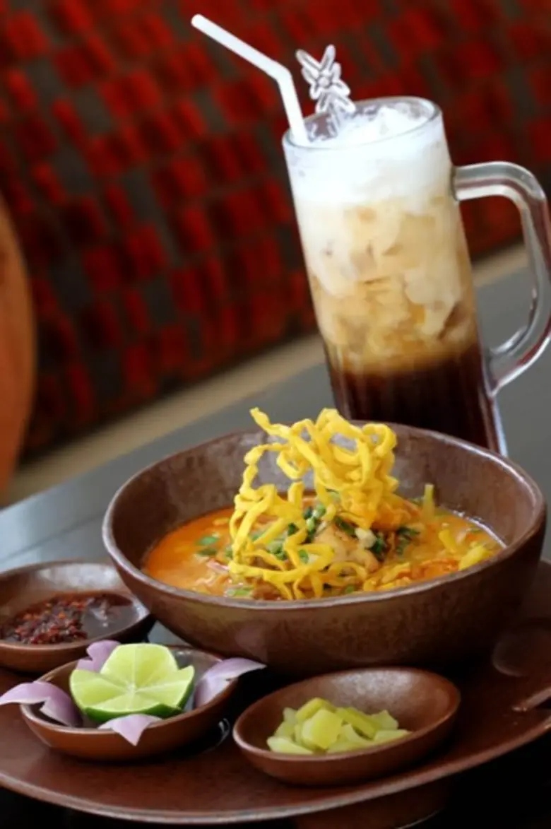 ห้องอาหารคาเฟ่ ซอย ชวนคุณมาอิ่มอร่อยชุดเม...