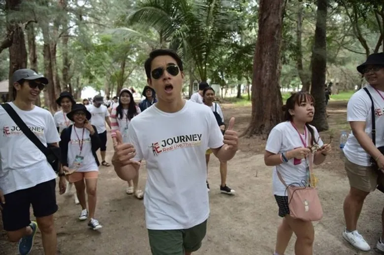 พพ. นำแฟนรายการ E Journey Real Live Thailand