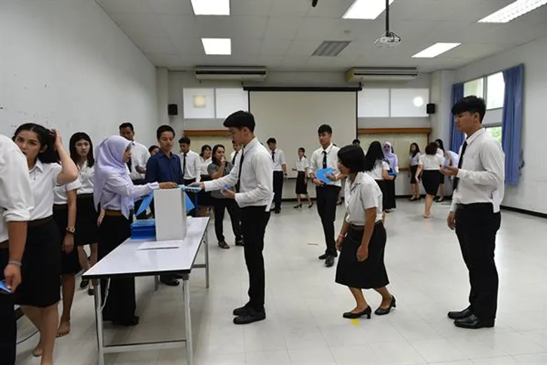 ม.สงขลานครินทร์ ตรัง ฝึกซ้อมย่อย เข้ารับพระราชทานปริญญาบัตร ประจำปีการศึกษา 2560