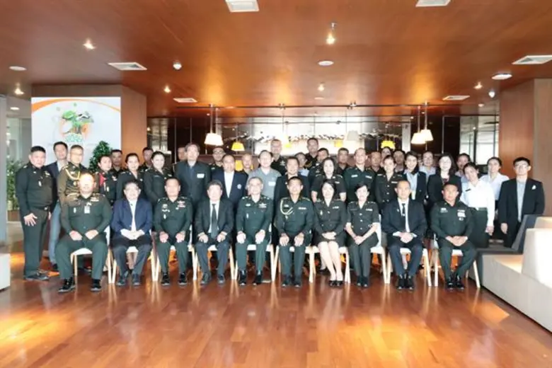 พลตรีศักดิ์สิทธิ์ เชื้อสมบูรณ์ ผู้อำนวยกา...