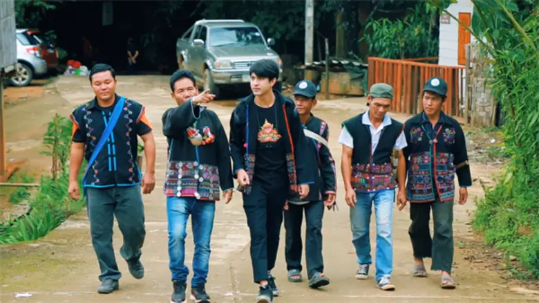 ทีวีไกด์: รายการ "ไทยทึ่ง" สุดทึ่ง “เลโอ” พาไปกินอยู่แบบชาวอาข่า!!! ใน “ไทยทึ่ง” 23 ก.ย.นี้