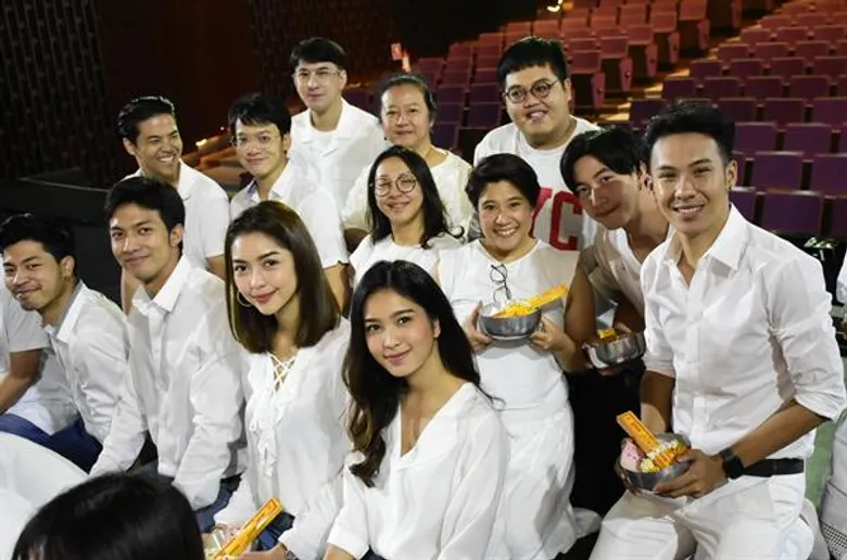 “ช่องวัน31” ร่วมกับ “ซีเนริโอ” จัดพิธีไหว้ครู ทัพดาราร่วมงานพร้อมหน้า เสริมสิริมงคล