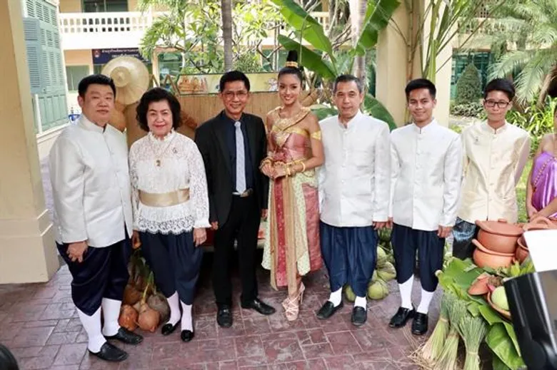 “สวนสุนันทา จัดฉลอง 80 ปี ยิ่งใหญ่ สะท้อนผ่าน 5 กลุ่มกิจกรรมรากแก้วทางปัญญา ผสมผสานเอกลักษณ์มหาวิทยาลัยในวังมุ่งสู่แม่แบบที่ดีของสังคม