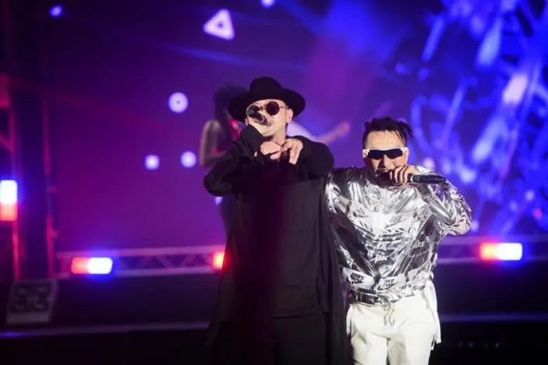ระเบิดความมันส์กันไปแล้ว กับสุดยอดคอนเสิร...
