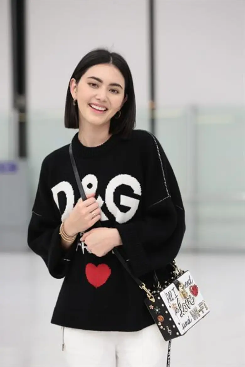 “ใหม่-ดาวิกา” พร้อมเต็มร้อย!  ลุย “มิลาน แฟชั่น วีค” ตัวแทนหนึ่งเดียวของสาวเอเชีย ร่วมเดินแฟชั่นโชว์สุดอลัง!