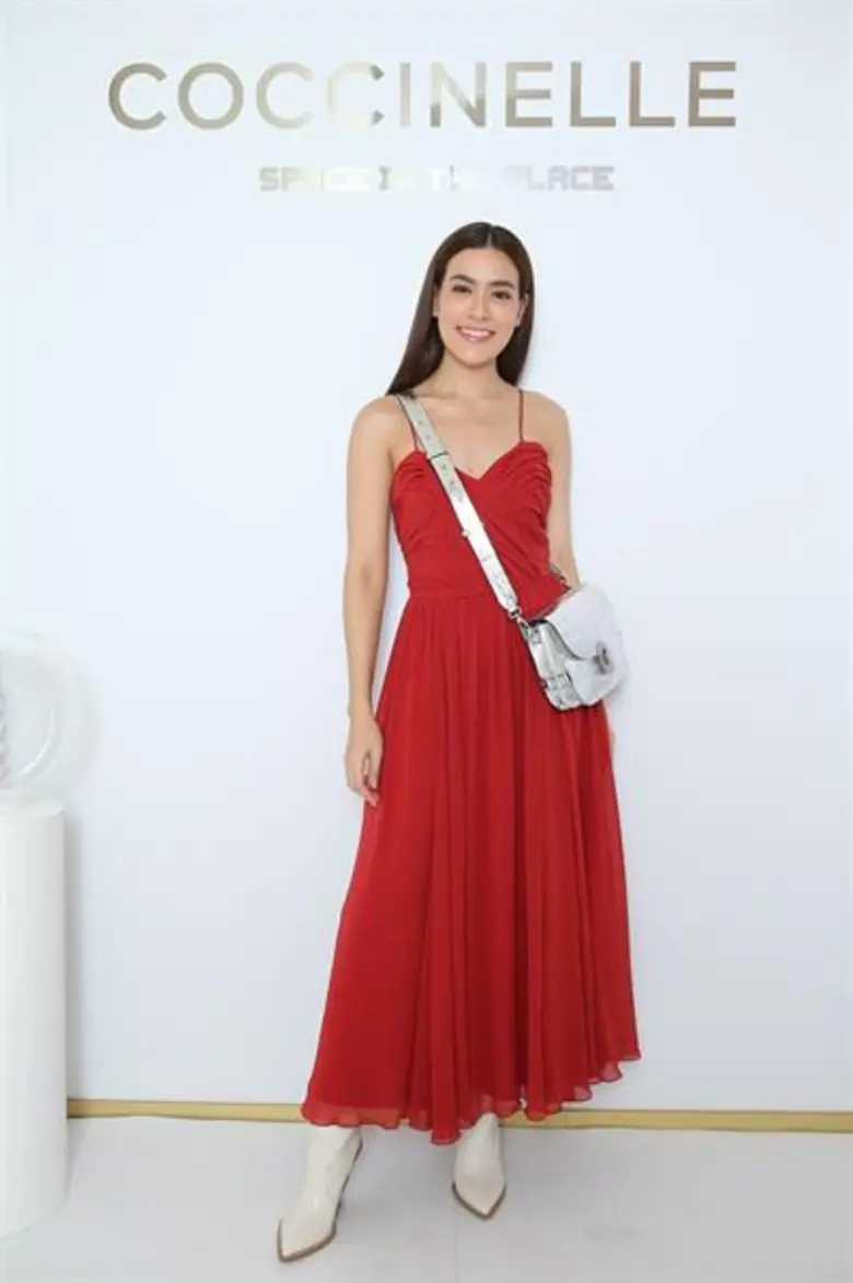 คิมเบอร์ลี่ แอน เทียมศิริ สวยเต็ม 100 พร้...