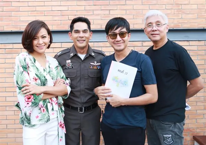 ผู้กำกับ มือใหม่ “กัปตัน ภูธเนศ” สุดซึ้ง ร่วมงานละครช่อง 3ใน “ริมฝั่งน้ำ” คนดูชอบนักแสดงอาวุโสรวมตัว