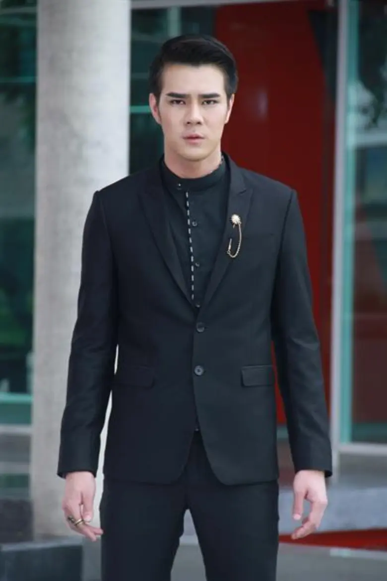 เป็นการโคจรมาพบกันครั้งแรกของสองพระนาง "เ...