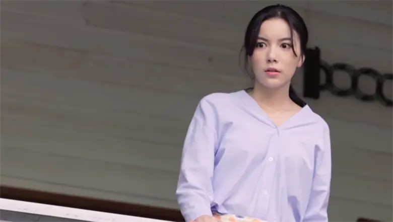 เมื่อข่าวฉาวของนางเอกซูเปอร์สตาร์สุดฮอต "...